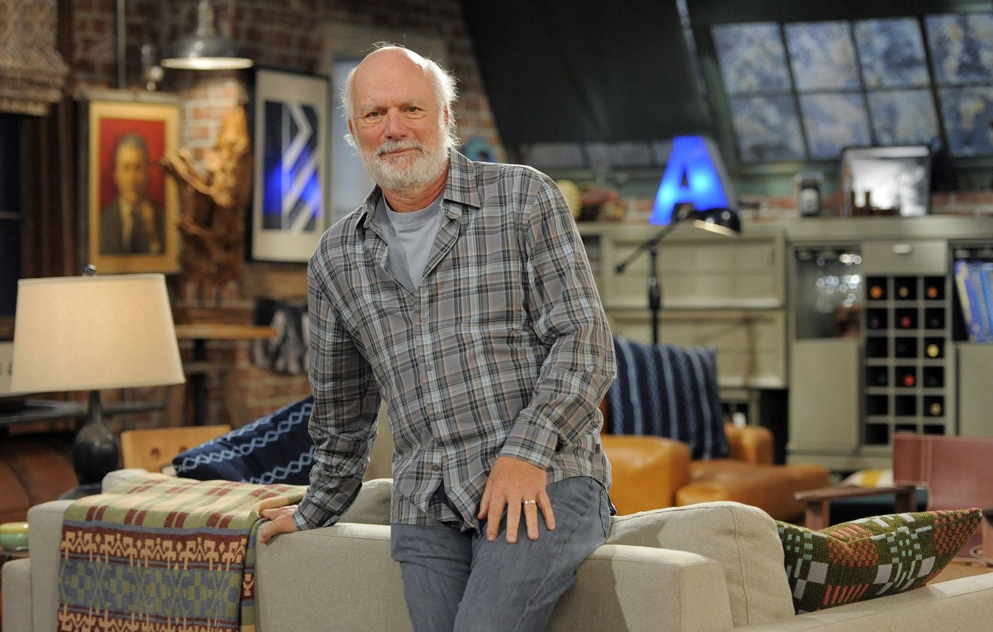 Muere James Burrows, director de comedias como ‘The Big Bang Theory’ y ‘Friends’, a los 85 años Muere James Burrows, director de comedias como ‘The Big Bang Theory’ y ‘Friends’, a los 85 años